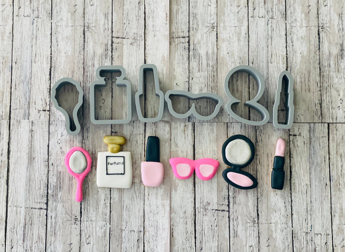 Makeup Set Minis, make up bag, Barbie makeup, Barbie cutters, make up cutters, girl cutters