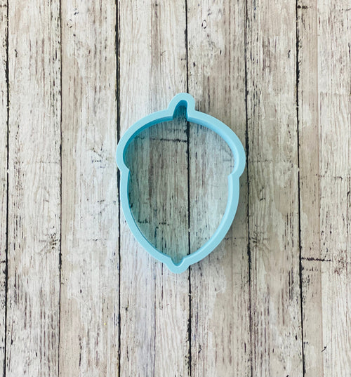 Acorn Cookie Cutter, fall cutter, autumn cutter, squirrel cutter, nature cutter, nut cutter