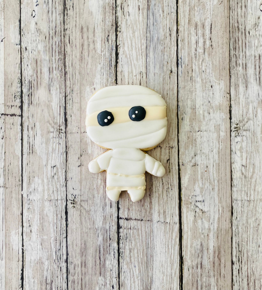 Mummy Cookie Cutter, spooky cutter, Halloween cutter, trick or treat cutter, death cutter, cute mummy cutter