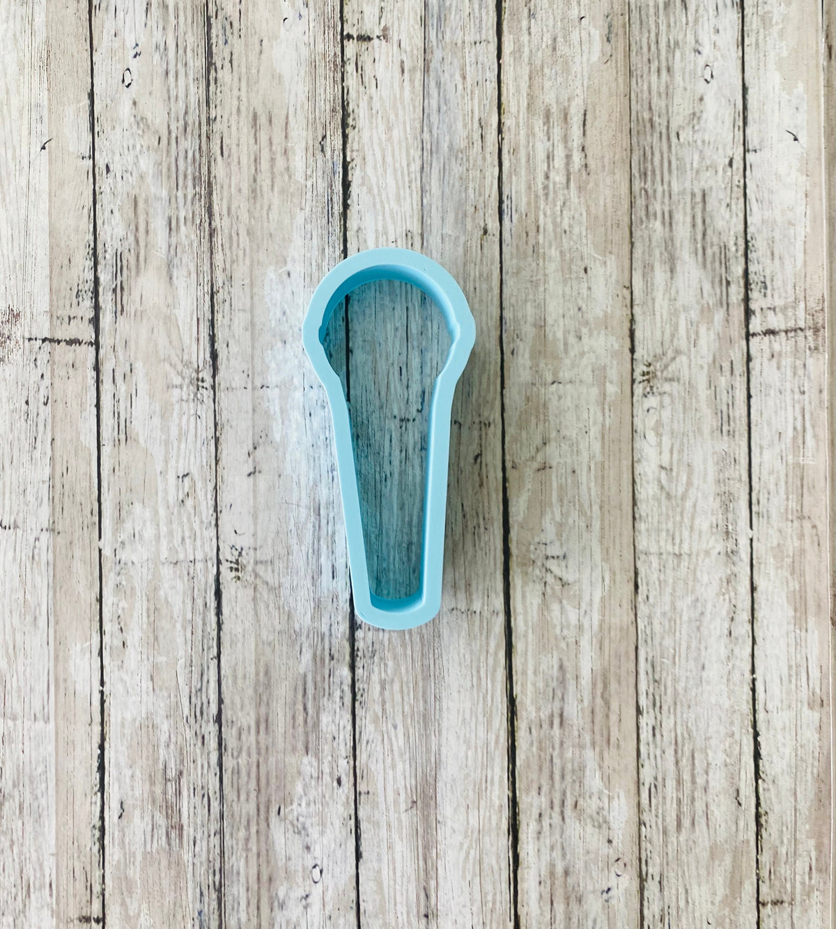 Microphone Cookie Cutter, music cutter, singing cutter, band cutter, choir cutter, mic cutter, stage cutter