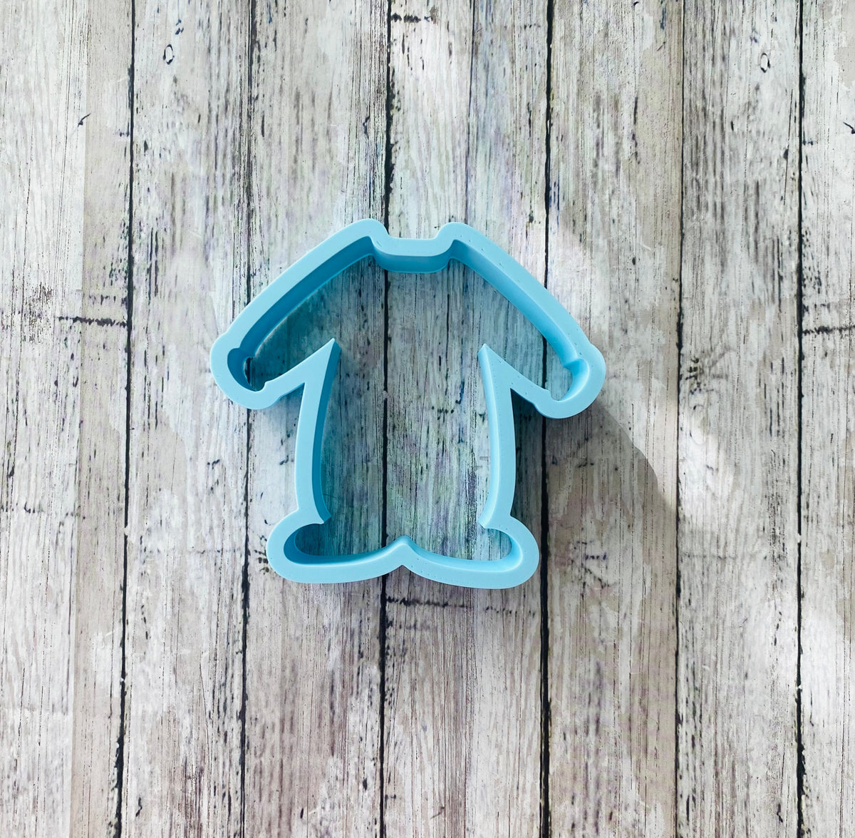 Long Sleeve Onesie Cookie Cutter, onesie cutter, baby cutter, baby shower cutter, clothes cutter