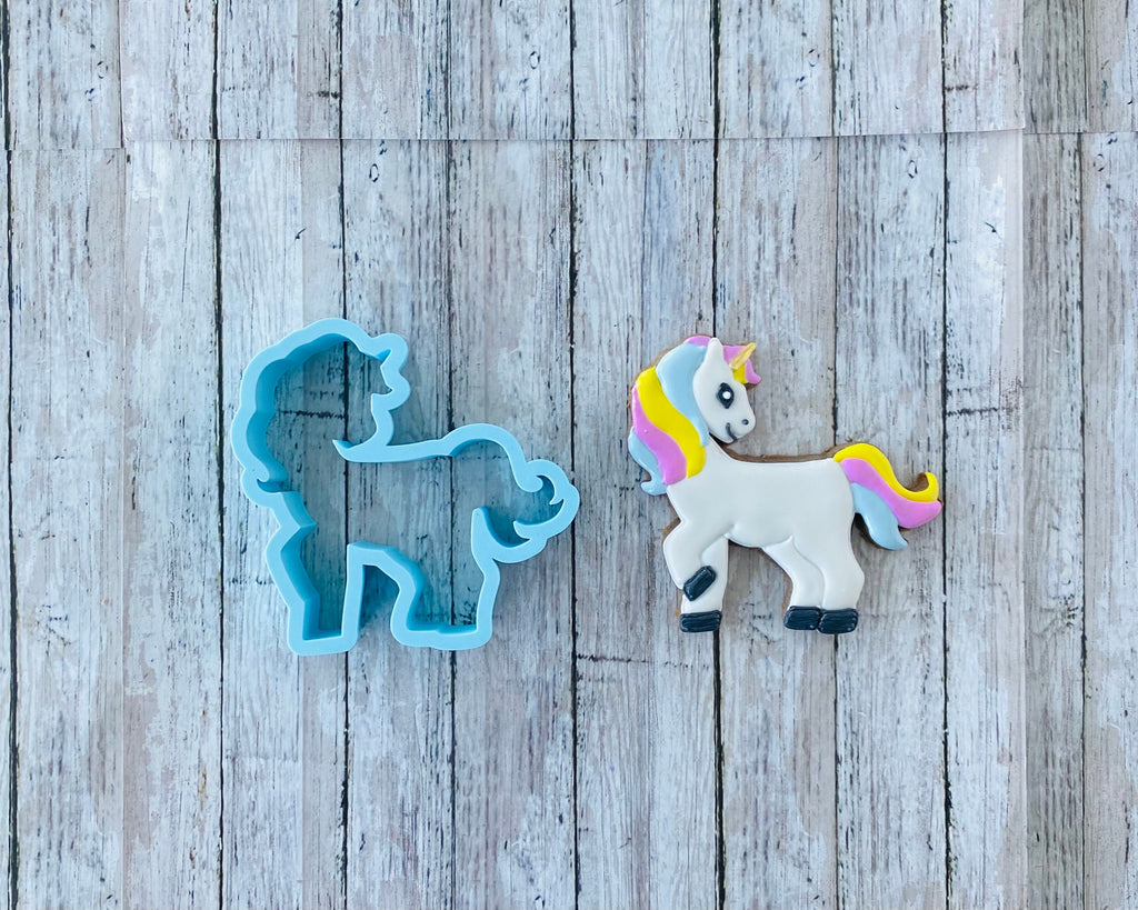 Unicorn Body Cookie Cutter, unicorn cutter, animal cutter, birthday cutter, rainbow cutter, girl cutter, party cutter