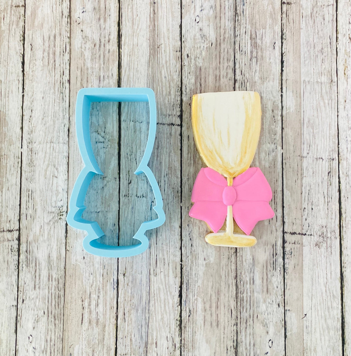 Champagne Glass Cookie Cutter, Cheers cutter, champagne with bow cutter, new years cutter, wedding cutter, anniversary cutter