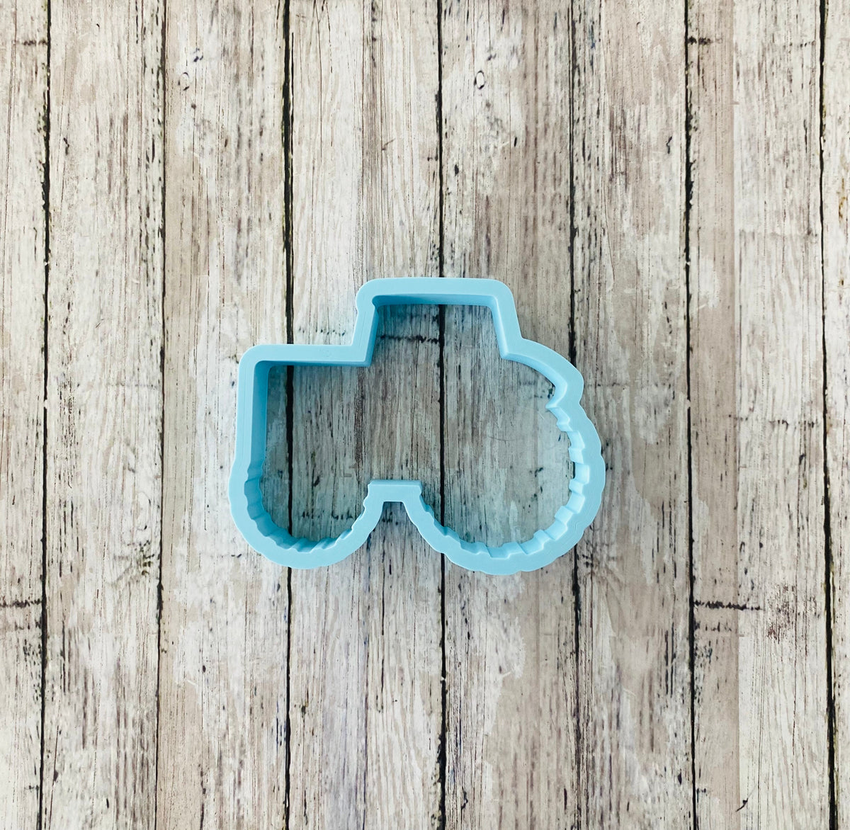 Tractor Cookie Cutter, farm cutter, boy cutter, vehicle cutter, birthday cutter, fire cutter, truck cutter