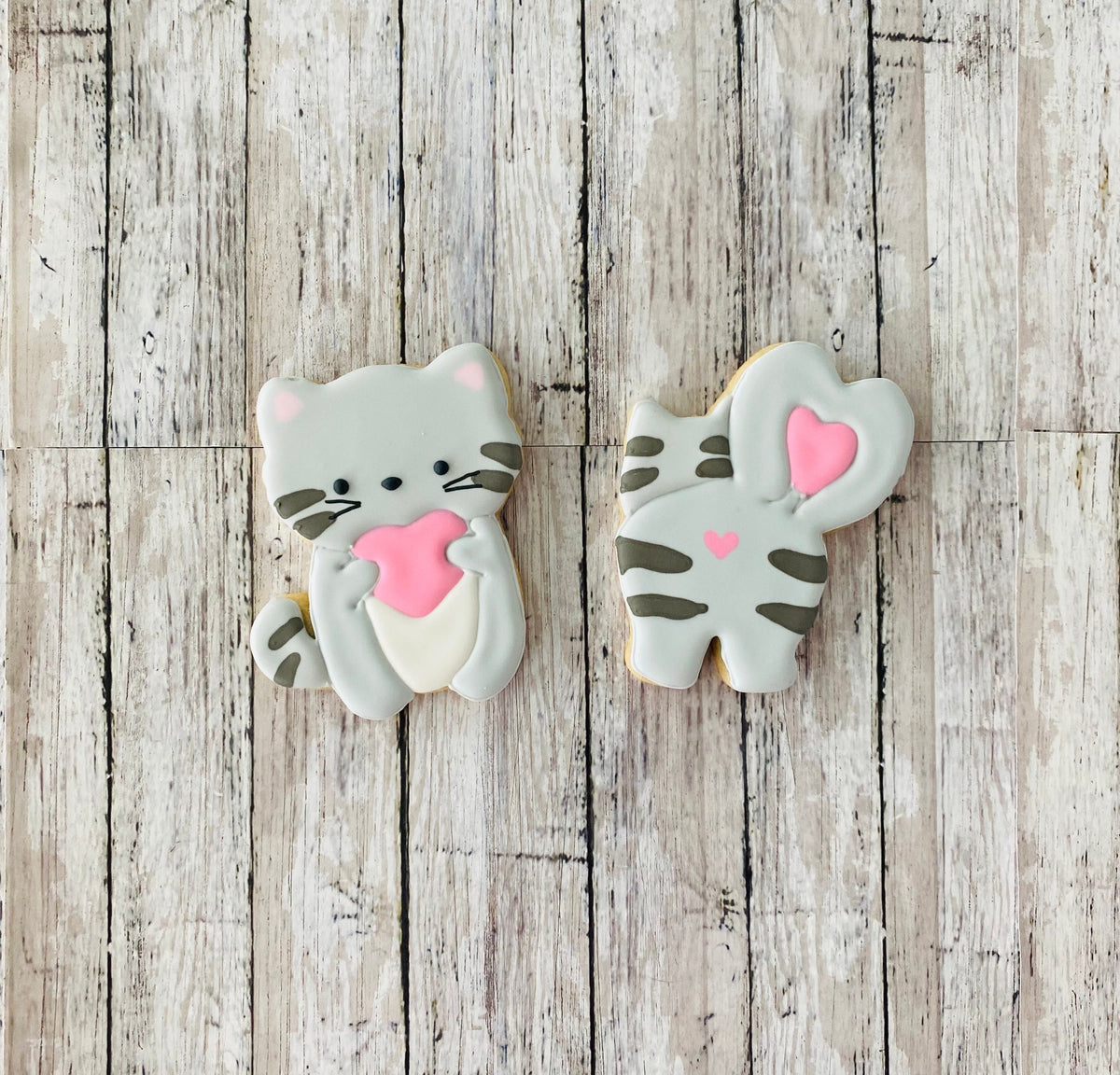 Cat with Heart Cookie Cutter, Valentine cutter, animal cutter, meow cutter, pet cutter