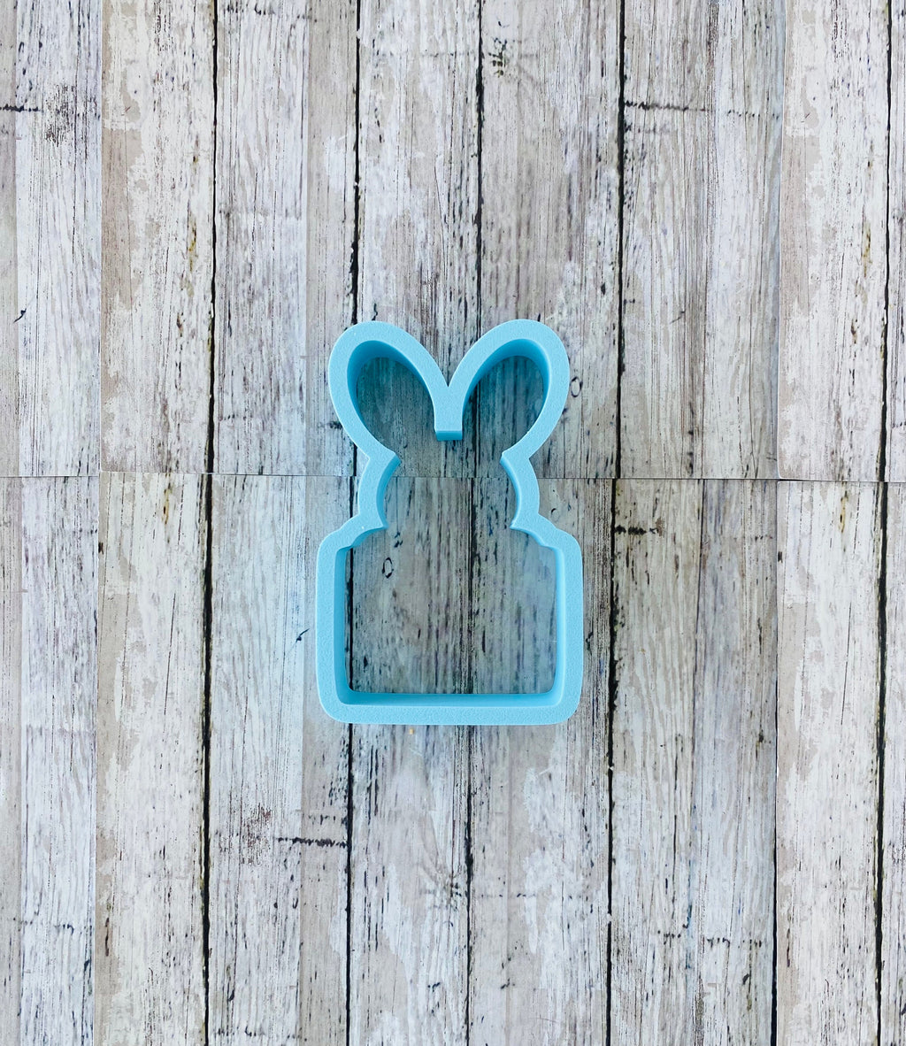 Bunny with Sign Cookie Cutter, bunny plaque cutter, Easter cutter, animal cutter, rabbit cutter, holiday cutter