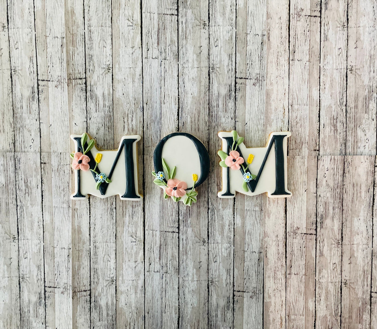 Mom Cookie Cutter, Flower Cutter, Floral Cutter, leaves cutter, Mother's Day cutter