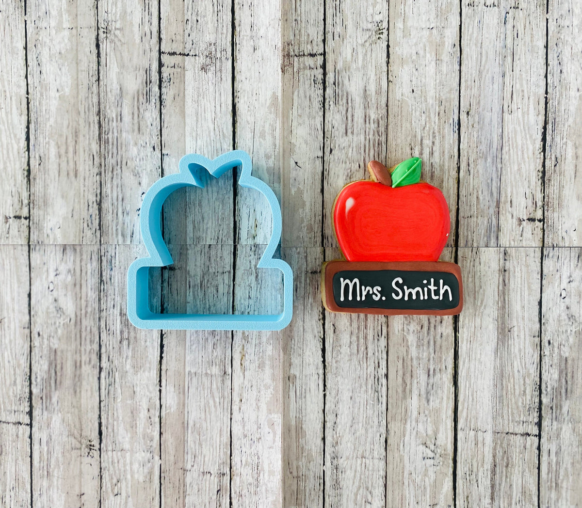 Apple Name Tag Cookie cutter, apple cutter, back to school cutter, teacher cutter, school cutter