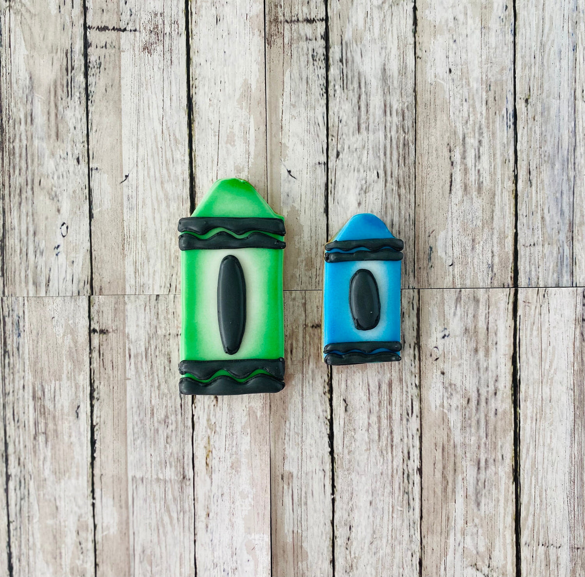 Fat Crayons Cookie cutter, back to school cutter, teacher cutter, colors cutter, school cutter