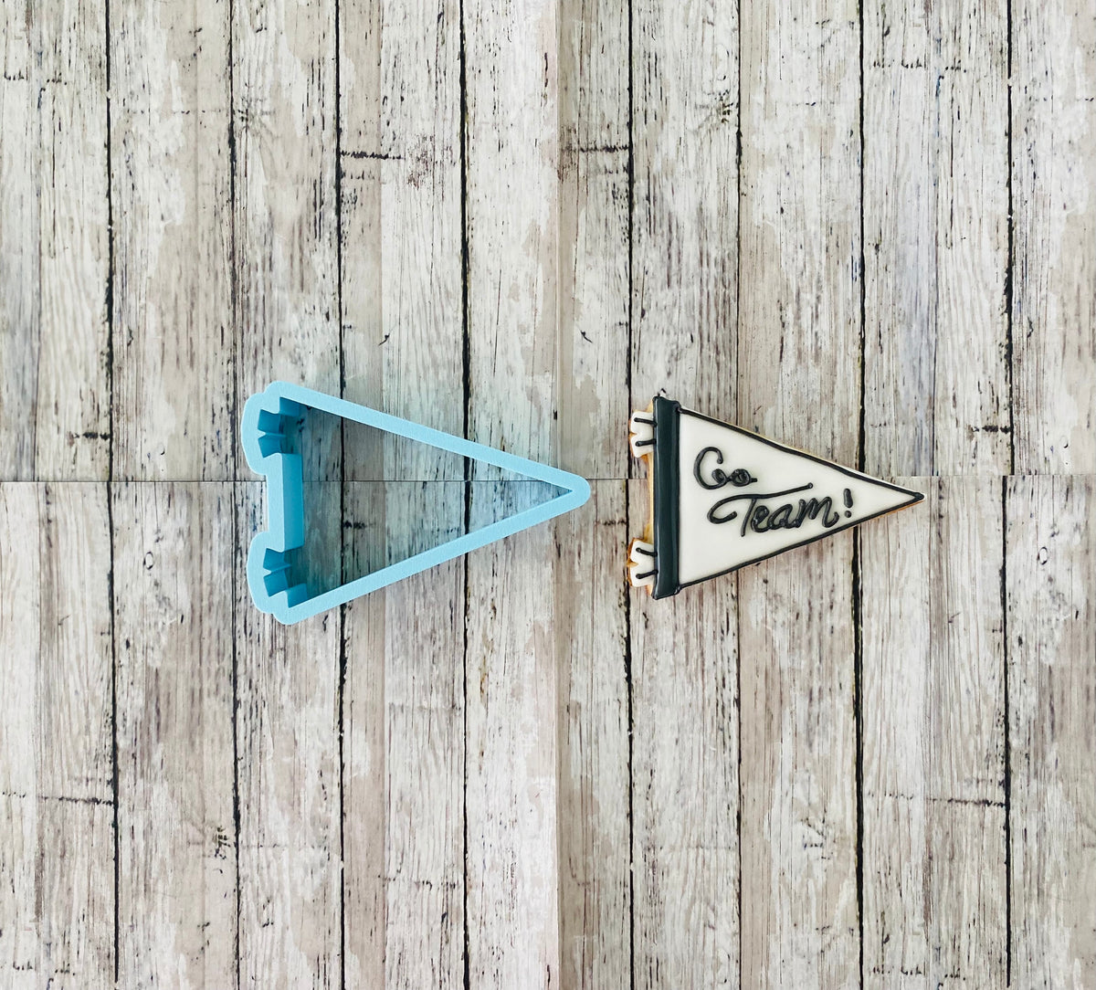 Pennant Flag Cookie Cutter, flag cutter, college cutter, school cutter, football cutter, team cutter, Cheerleading cutter