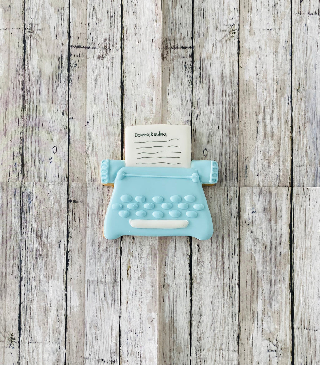 Typewriter Cookie cutter, school cutter, typing cutter, writer cutter, poet cutter