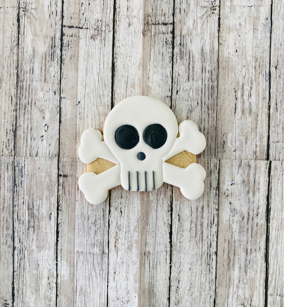 Pirate Skull Cookie Cutter, skull cutter, ocean cutter, sea cutter, pirate cutter, bones cutter