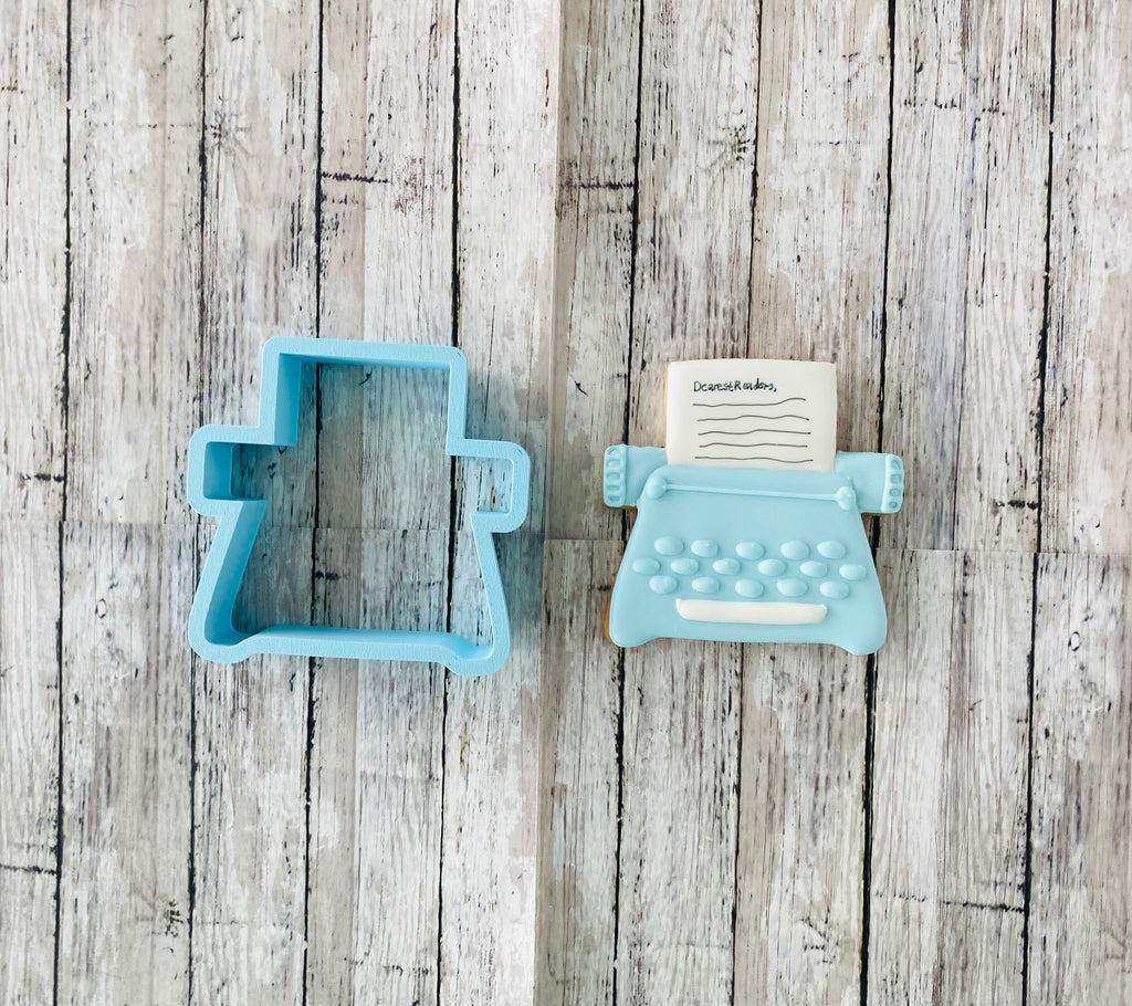 Typewriter Cookie cutter, school cutter, typing cutter, writer cutter, poet cutter