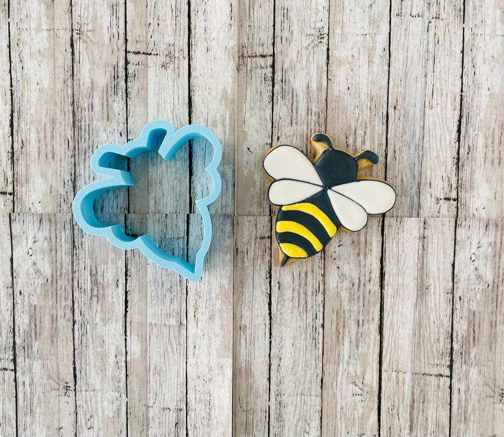 Bee Cookie Cutter, honey bee cutter, bumblebee cutter, nature cutter, insect cutter, spring cutter