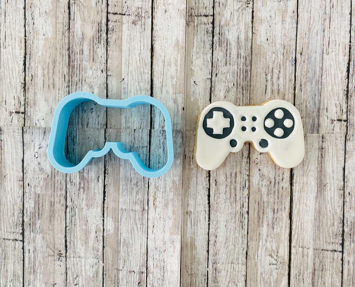 Game Controller 2 Cookie Cutter, gaming cutter, video game cutter, boy cutter