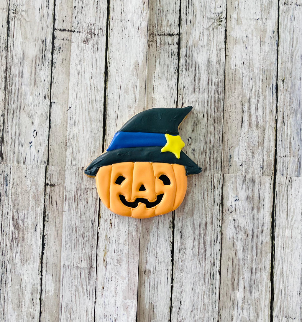 Pumpkin Witch Cookie Cutter, Jack O Latern cutter, Halloween cutter, spooky cutter, food cutter, trick or treat cutter