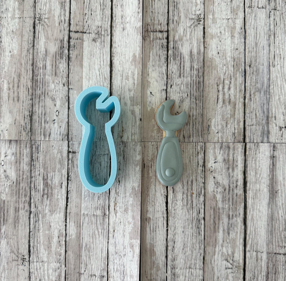 Ratchet Cookie Cutter, Father's Day cutter, dad cutter, tool cutter, mens cutter